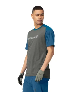 T-Skjorter/Long Sleeves-Norrøna Fjørå Equaliser Lightweight T-Shirt (M)